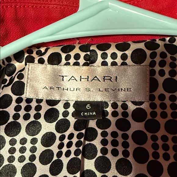 Elegant Tahari Red Women's Blazer - Picture 13 of 15